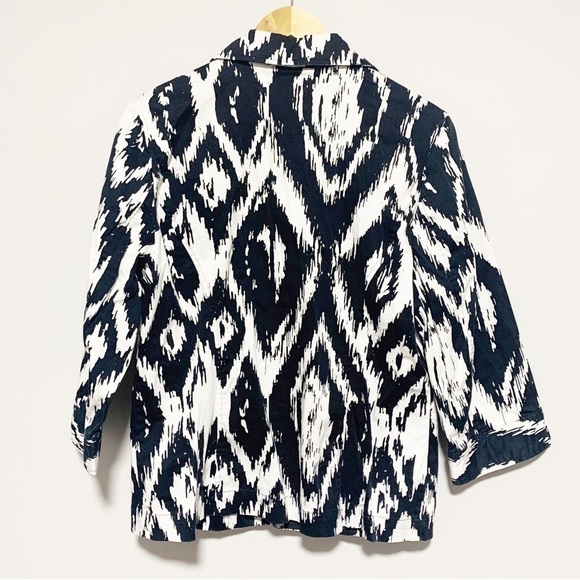 CHICO'S white and black hidden hook eye closure blazer size Large/12 - Picture 3 of 8